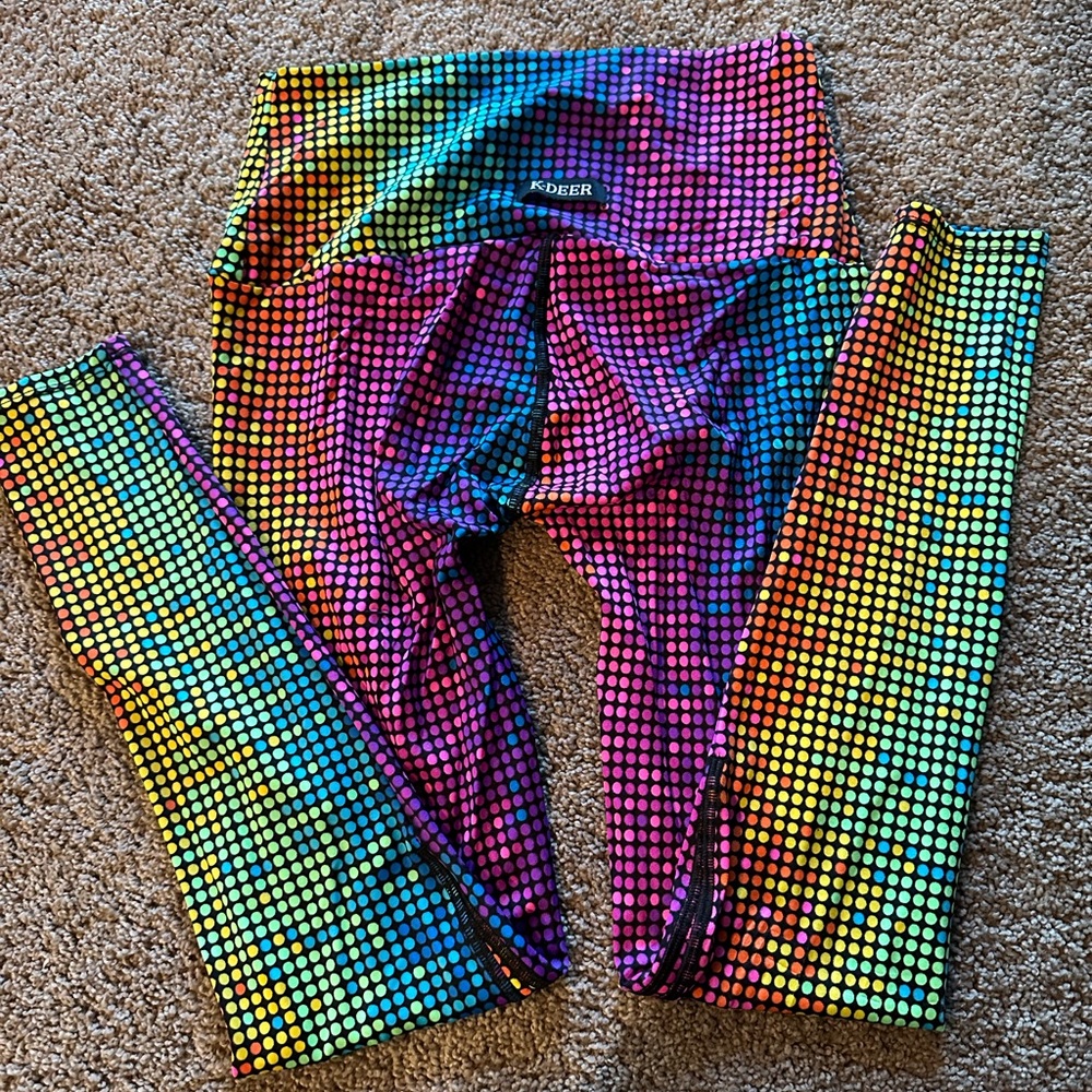 K-Deer Disco Dot Sneaker Length 7/8 Leggings